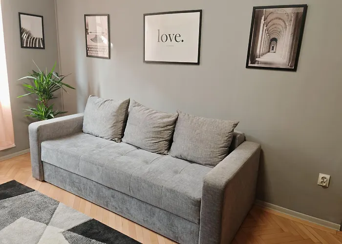 Historic Centre 3 Бухарест